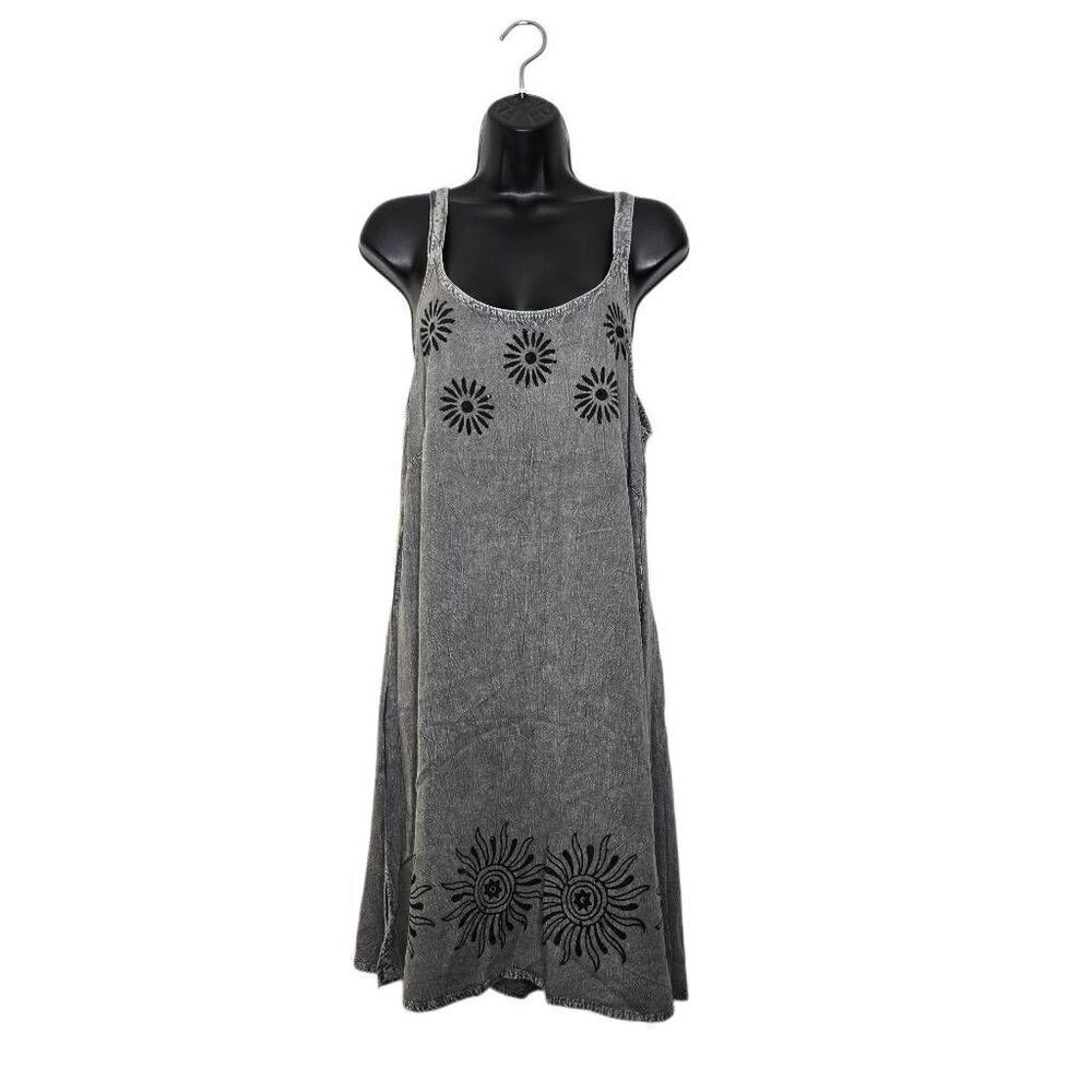 Daisy Island Dress Size Small Gray Black Vacation Beachy Boho Summer